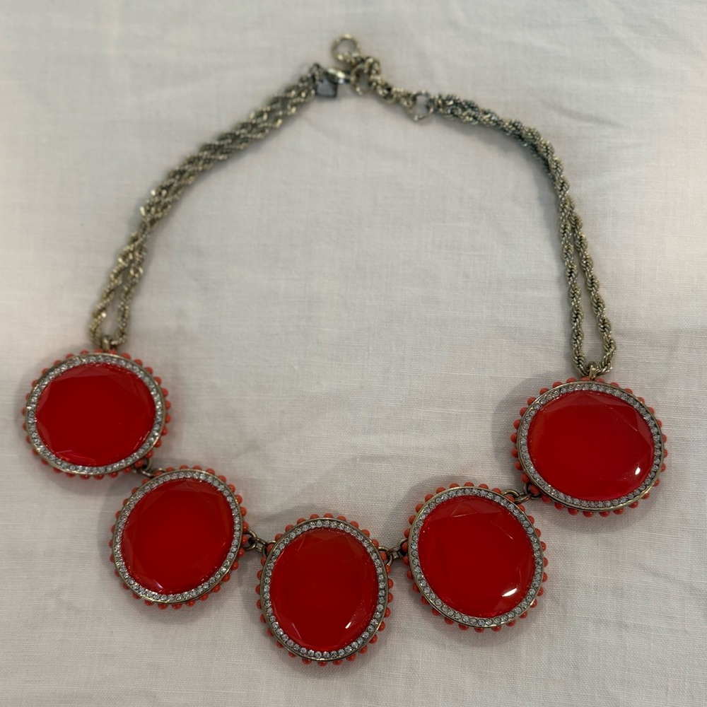 Banana republic statement necklace